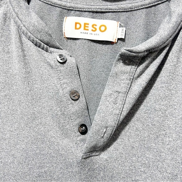 🌷SALE DESO Benton Henley Long Sleeve Shirt Size Medium Gray Made in the USA Stre - Picture 5 of 8
